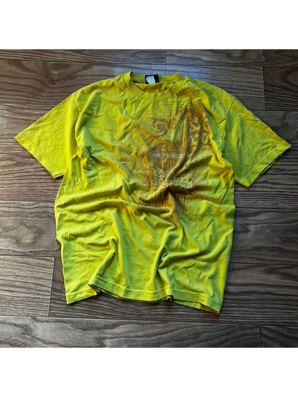 vintage y2k harley-davidson streetwear tee bright yellow grunge skater style